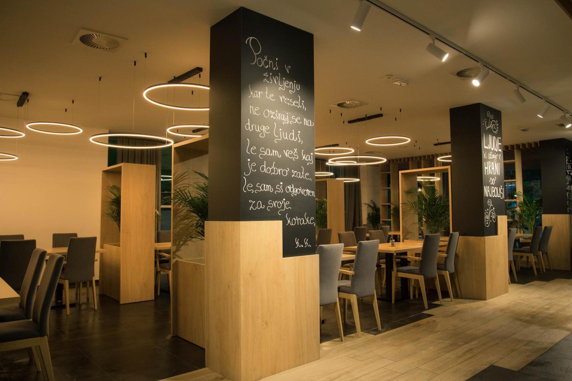 Hotel Aqua Roma Rimske Toplice Zewnętrze zdjęcie